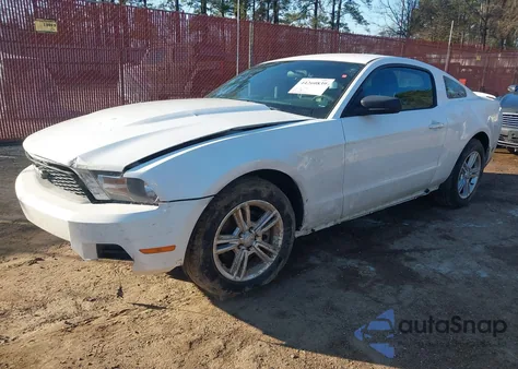 2011 Ford Mustang V6 z USA, uszkodzony, nr VIN 1ZVBP8AM9B5103876